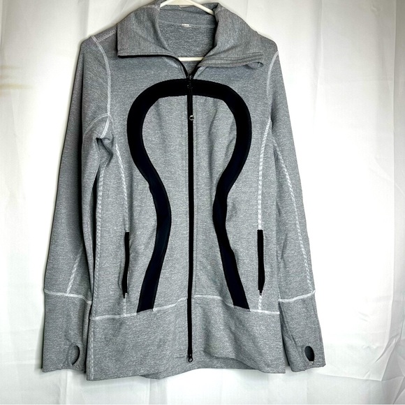 lululemon athletica Jackets & Blazers - Lululemon womens zipup lightweight jacket size 8 med